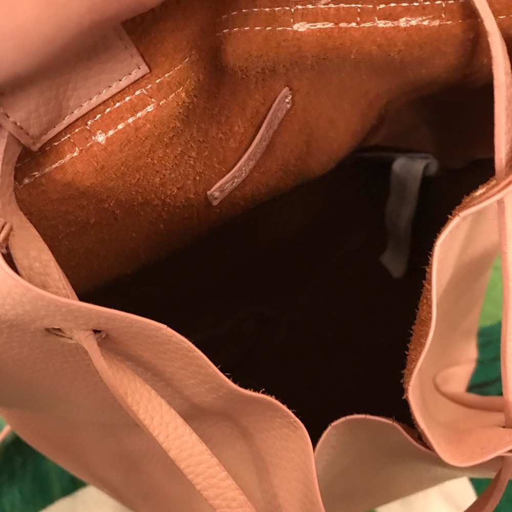 Sold Out pink leather backpack - Picture 6 of 7